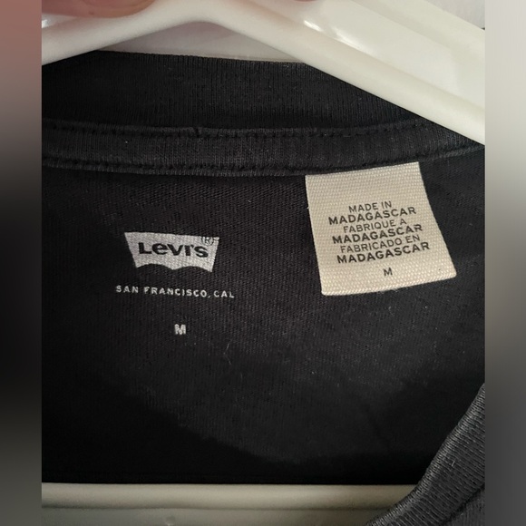 Levi Strauss T-Shirt - Picture 2 of 2